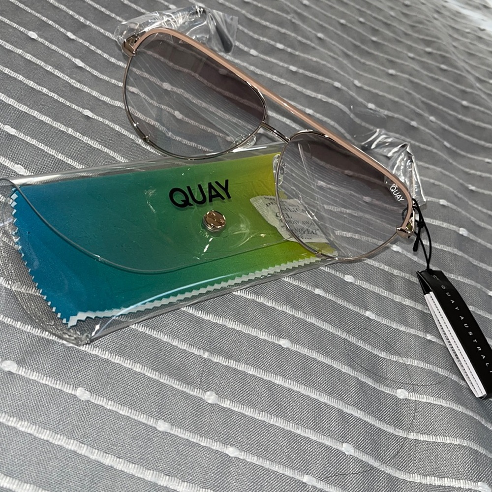 NWT Quay High Key Shades